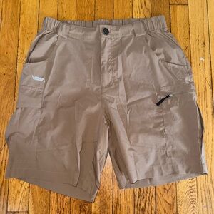 Viodia Men’s Tan Cargo Shorts Size Medium